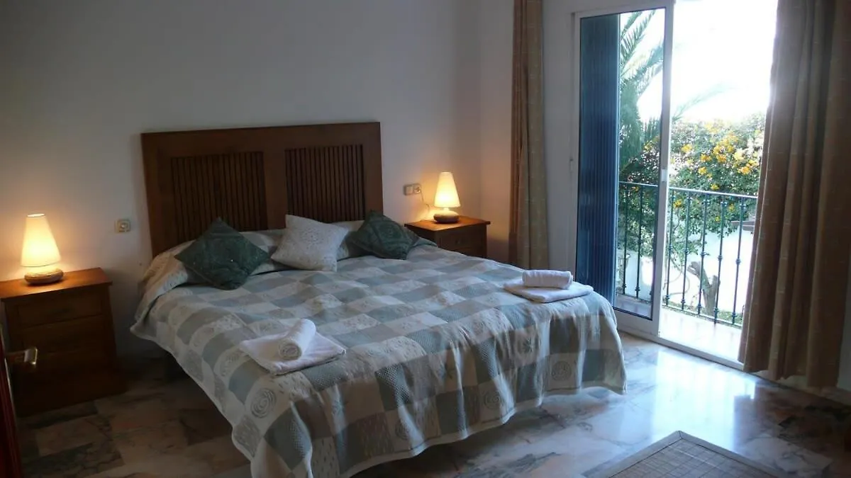 Casa Los Arcos ネルハ